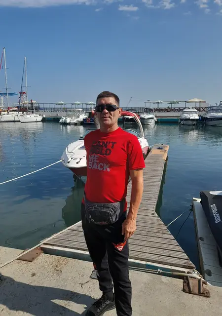 Дмитрий из Краснодара, мне 53, познакомлюсь на одну ночь