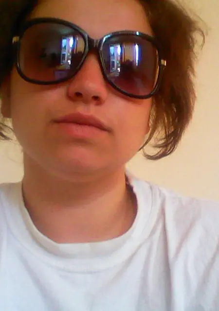 Людмила из Тихорецка, мне 18, познакомлюсь для дружбы