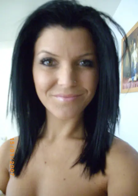 Елена из Новоуральска, ищу на сайте знакомства на одну ночь