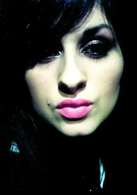 Я Инна, 23, из Висима, ищу знакомство для общения