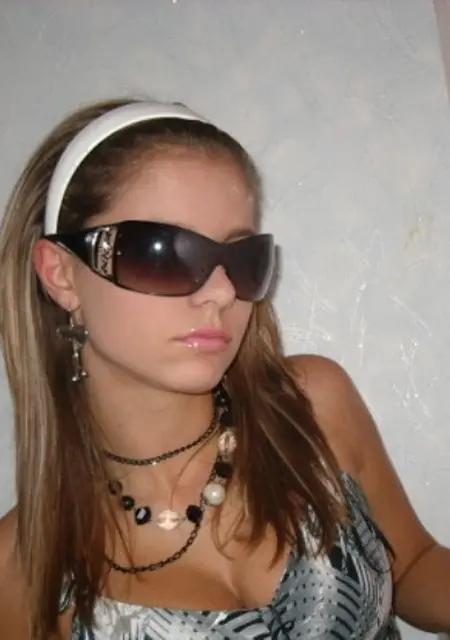 Жанна из Лесного Городка, ищу на сайте знакомства без обязательств