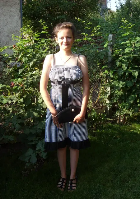 Я Милана, 19, из Дубовой Балки, ищу знакомство для вирта