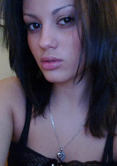 Я Полина, 19, из Гераськина, ищу знакомства на одну ночь