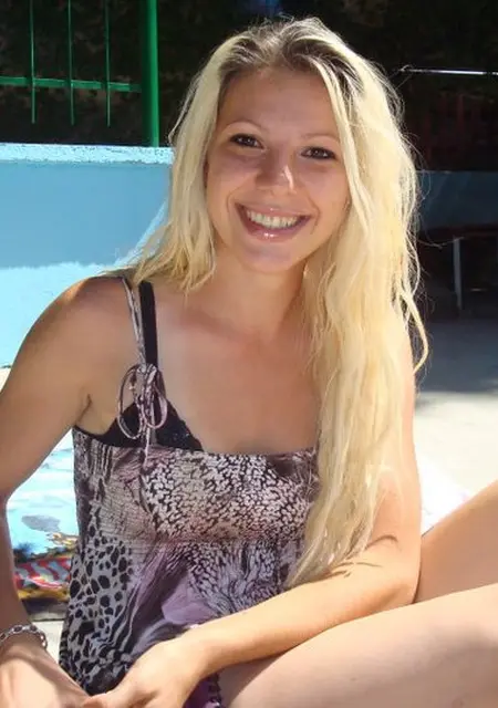 Людмила из Золоткова, мне 24, познакомлюсь для общения