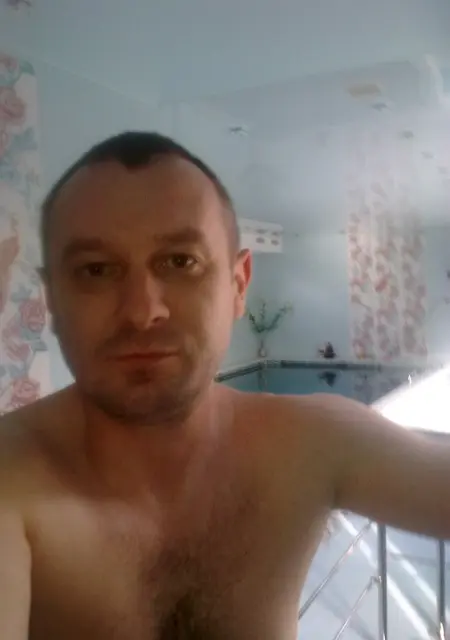 Максим из Винницы, мне 49, познакомлюсь на одну ночь