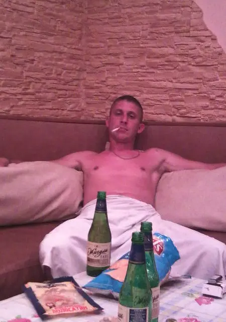 Я Алексей, 44, из Магадана, ищу знакомства на одну ночь