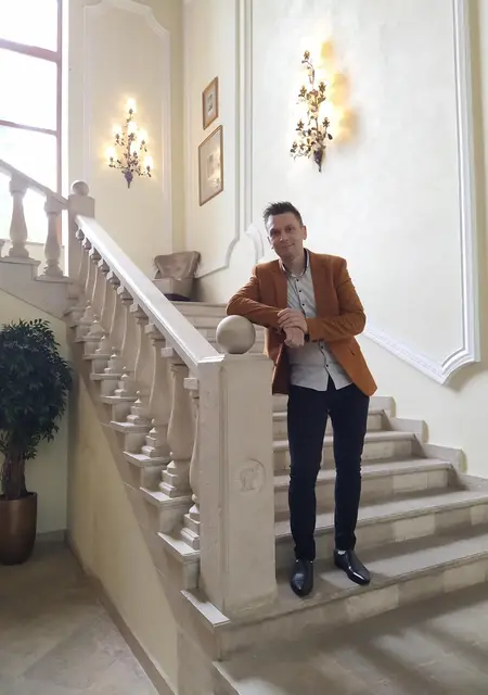 Фил из Долгопрудного, мне 41, познакомлюсь на одну ночь