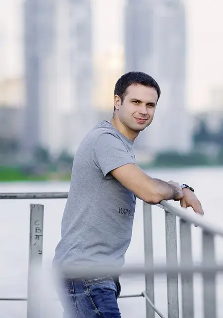 Антон из Ульяновска, мне 41, познакомлюсь для общения