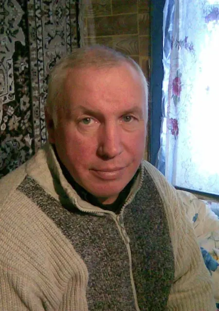 Валентин из Екатеринбурга, ищу на сайте знакомства без обязательств