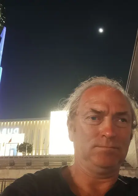 Я Сергей, 49, из Тулы, ищу знакомство для приятного времяпровождения