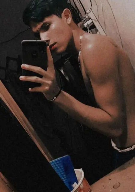 Andres Surez из Мадрида, мне 20, познакомлюсь