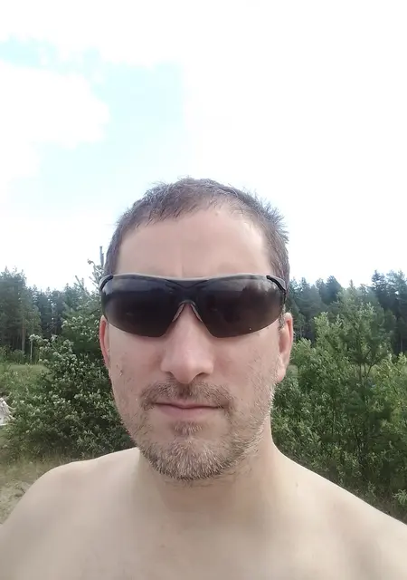 Я Ренат, 43, из Петрозаводска, ищу знакомство для приятного времяпровождения