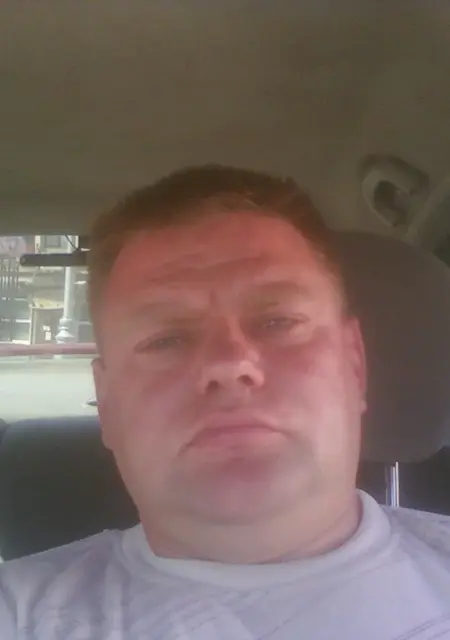 Я Zhenya, 48, из Дубны, ищу знакомства без обязательств