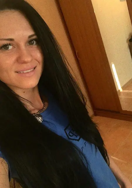 Я Кристина, 30, знакомлюсь без обязательств в Саратове