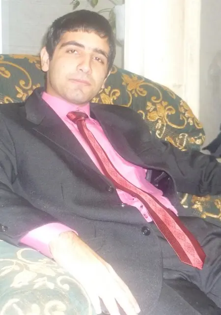 Я Эдик, 33, из Невьянска, ищу знакомства без обязательств