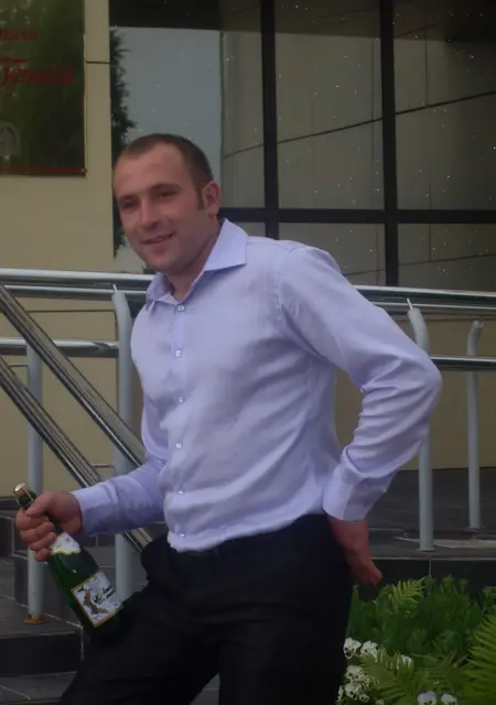 Сергей из Светлогорска, мне 38, познакомлюсь без обязательств