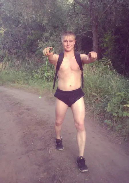 Алекс из Абакана, мне 32, познакомлюсь для приятного времяпровождения