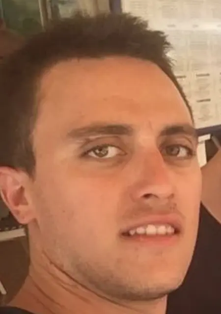 Sergio de Alicante, tengo 31 años, listo para conocer para pasatiempo agradable