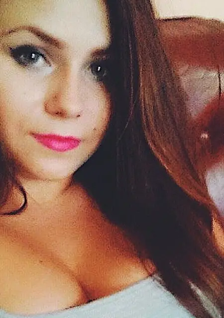 Василиса из Иванова, ищу на сайте знакомства без обязательств