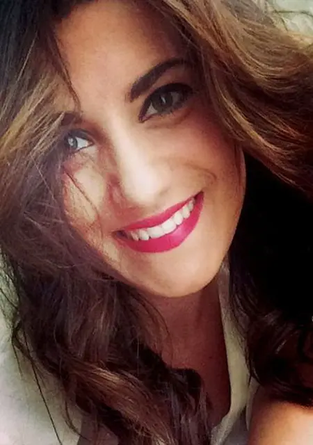 Виктория из Владикавказа, мне 24, познакомлюсь для общения