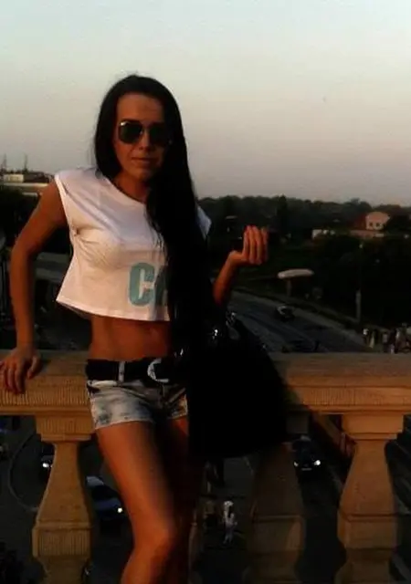 Я Лилия, 24, знакомлюсь для дружбы в Топках