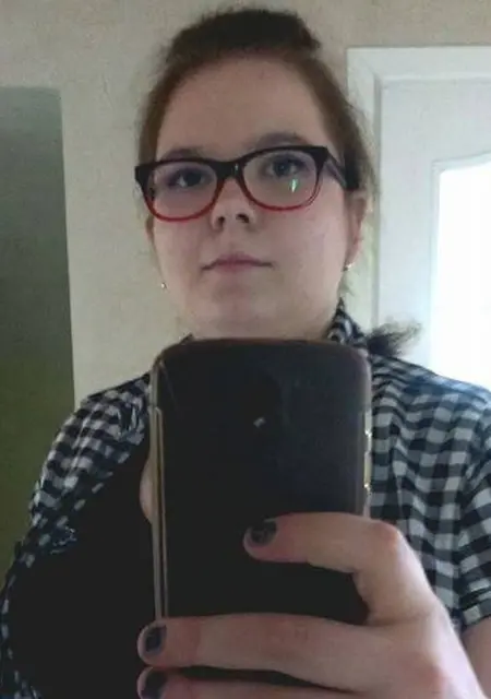 Я Эльвира, 19, знакомлюсь для вирта в Осе