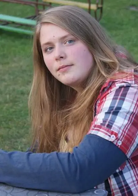 Я Вероника, 19, из Беслана, ищу знакомство для постоянных отношений