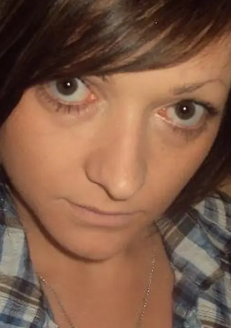 Виктория из Сольцов, ищу на сайте знакомства на одну ночь