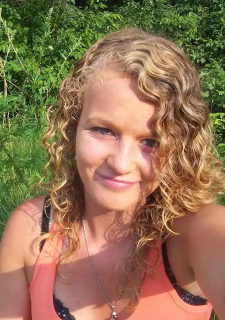 Я Любовь, 19, знакомлюсь без обязательств в Крымске