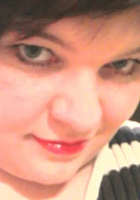 Эльвира из Волхова, мне 25, познакомлюсь без обязательств