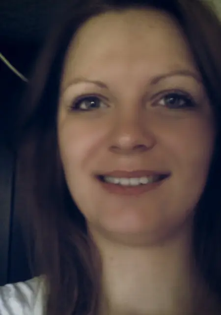 Алина из Ивдели, ищу на сайте общение