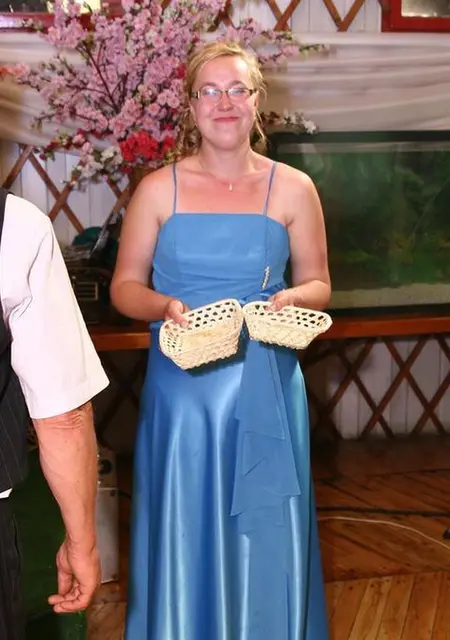 Лариса из Коломны, ищу на сайте вирта