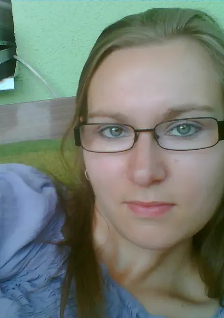 Ангелина из Саяногорска, мне 24, познакомлюсь для общения