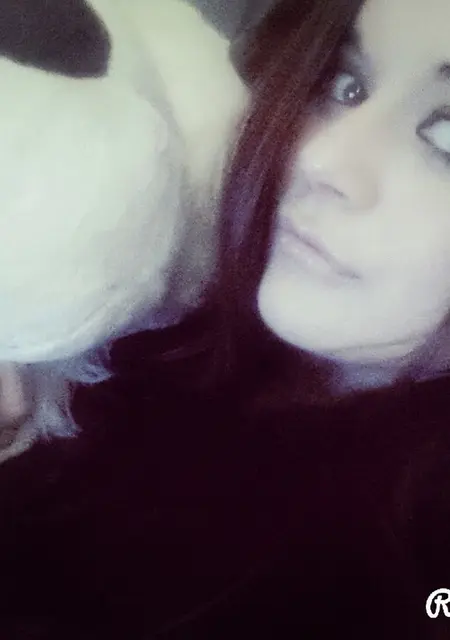 Карина из Ялуторовска, ищу на сайте вирта