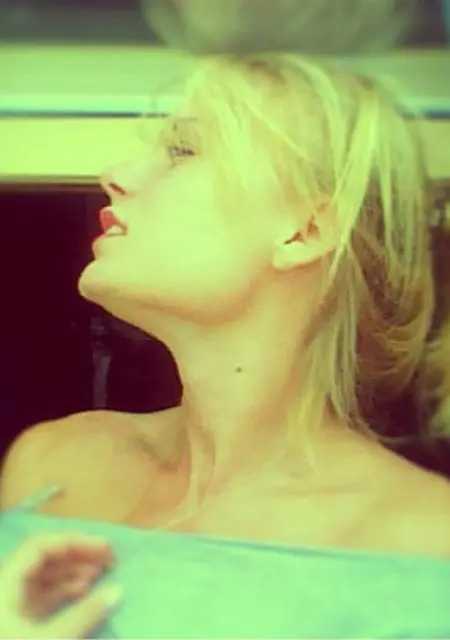 Надежда из Кимр, мне 21, познакомлюсь для дружбы