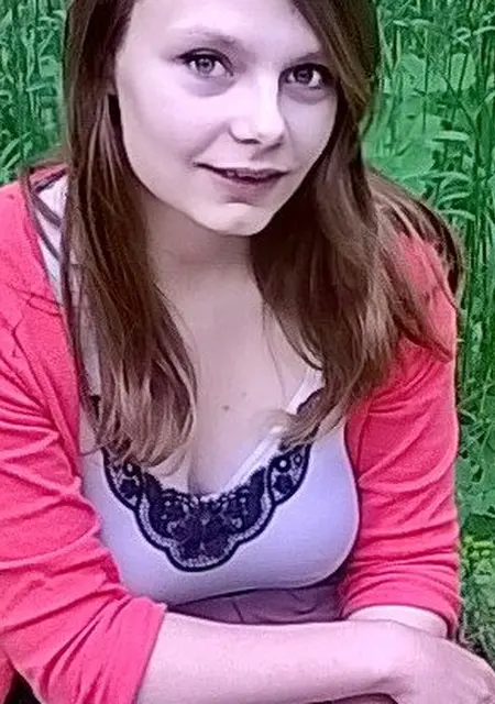 Милана из Купина, мне 21, познакомлюсь для вирта