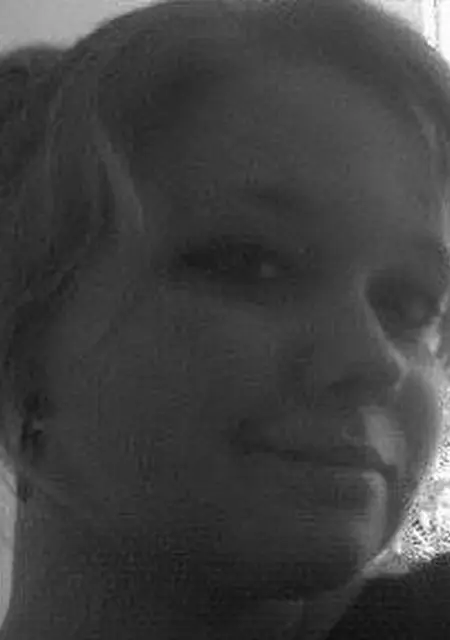 Я Раиса, 26, из Краснотурьинска, ищу знакомства без обязательств