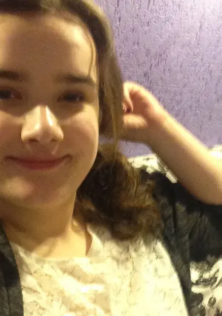 Я Авелина, 22, из Алатыря, ищу знакомство для постоянных отношений