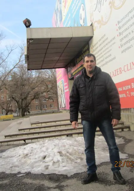 Я Роман, 46, из Новочеркасска, ищу знакомство для постоянных отношений