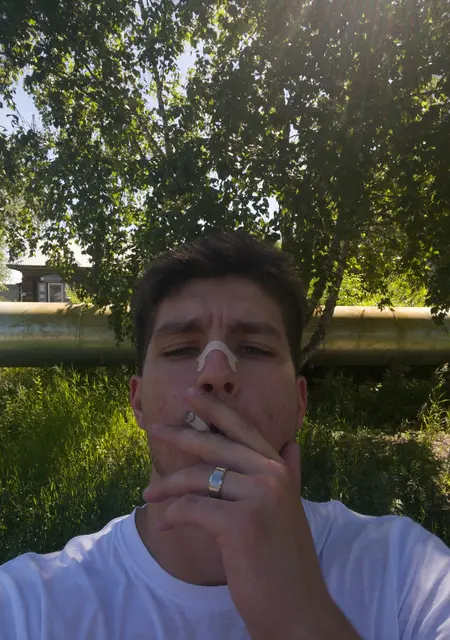 Никита из Благовещенска, мне 19, познакомлюсь для открытые отношения