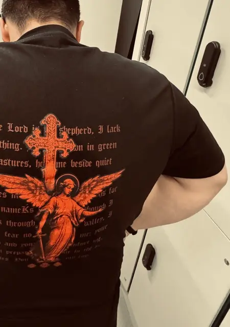 Артём из Москвы, ищу на сайте знакомства без обязательств