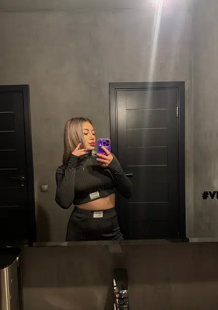 Linasss из Воронежа, ищу на сайте общение