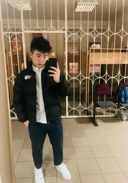 Я Нурик, 20, знакомлюсь без обязательств в Реутове