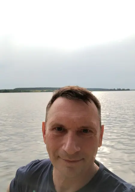 Валерий из Старого Оскола, ищу на сайте знакомства без обязательств