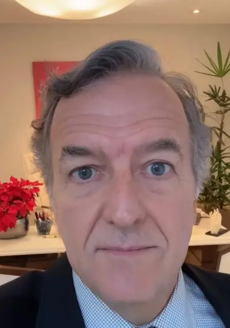 Я Jean, 62, знакомлюсь для постоянных отношений в Москве