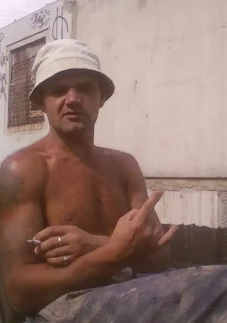 Я Леон, 51, из Новокузнецка, ищу знакомства на одну ночь