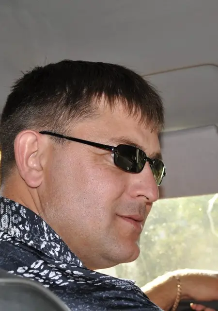 Женя из Фрязина, мне 49, познакомлюсь на одну ночь