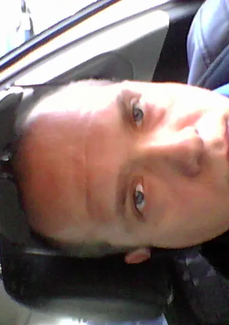 Михаил из Дзержинского, мне 47, познакомлюсь на одну ночь