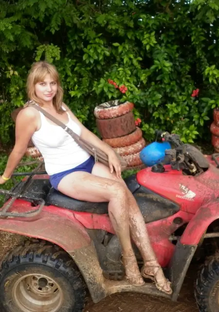 Евгения из Миасса, мне 35, познакомлюсь на одну ночь