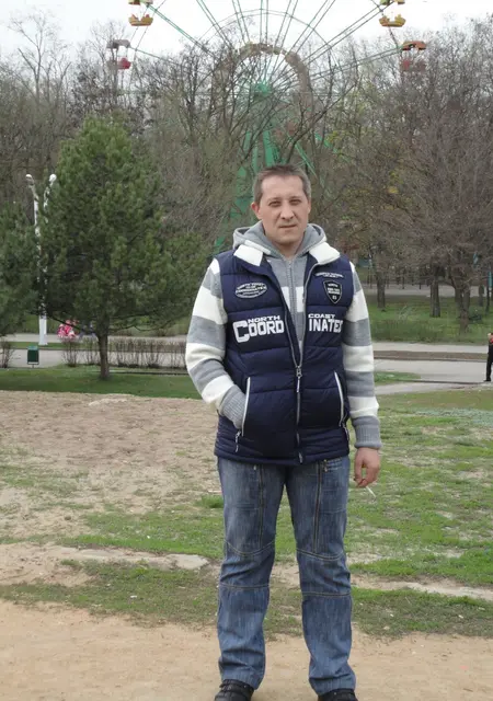 Я Дмитрий, 47, из Волгодонска, ищу знакомство для общения